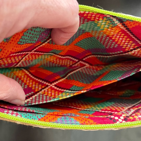 Vera Bradley Wristlet / Clutch - Picture 6 of 9